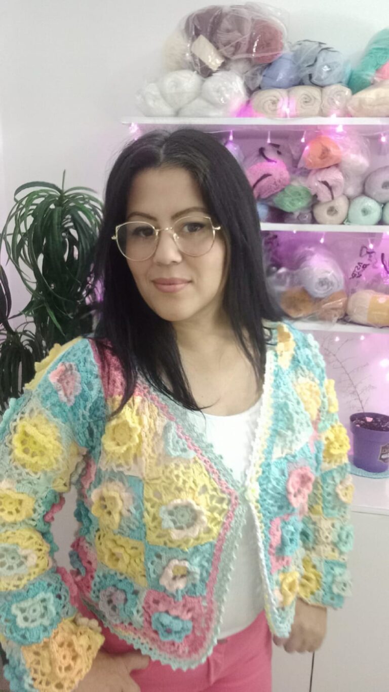 50 – Cardigan Buquê